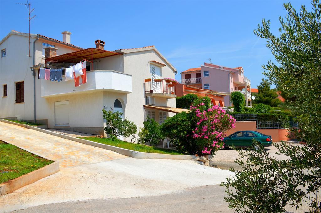 Apartments Senka Zaboric Exterior foto